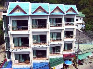 Martini House Ban Kanchana Patong